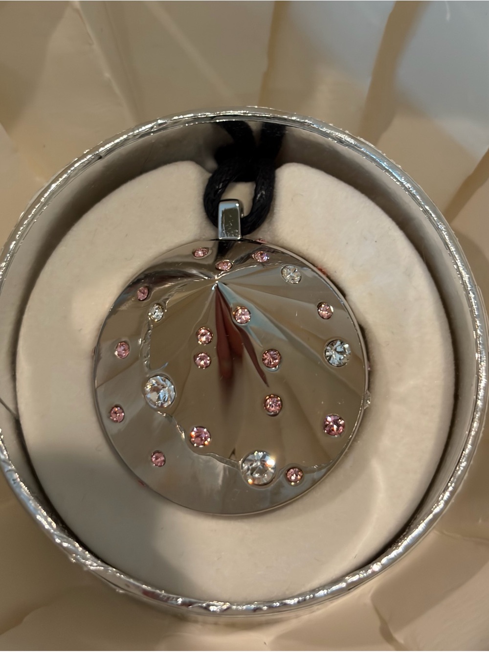 Aura by Swarovski Rose Scintillant Crystal Gloss Makeup Jewel Pendant Boxed